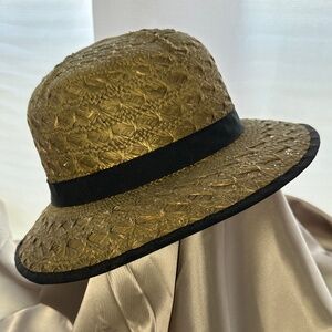 VINTAGE Charles Jourdan Women's Olive Green Straw Boater Hat w/ Black Ribbon